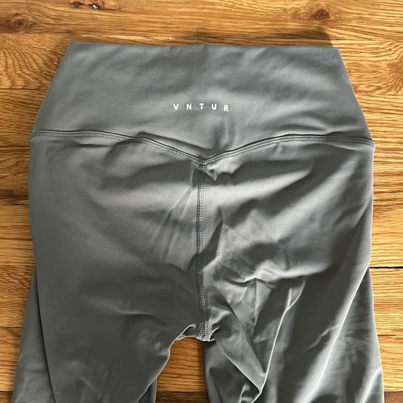 VNTUR Buttery Soft Leggings - Picture 1 of 5